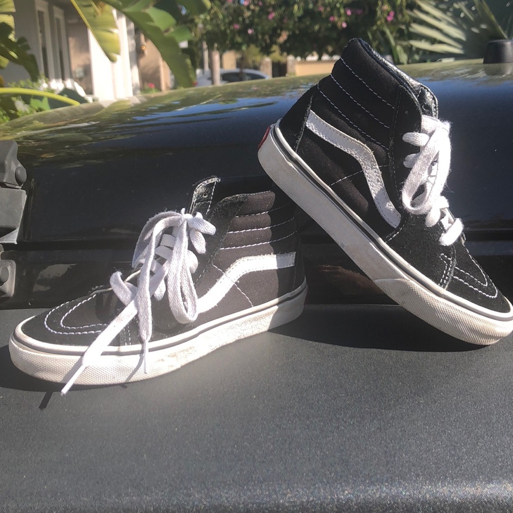 VANS SIZE 1 (Youth) High Tops